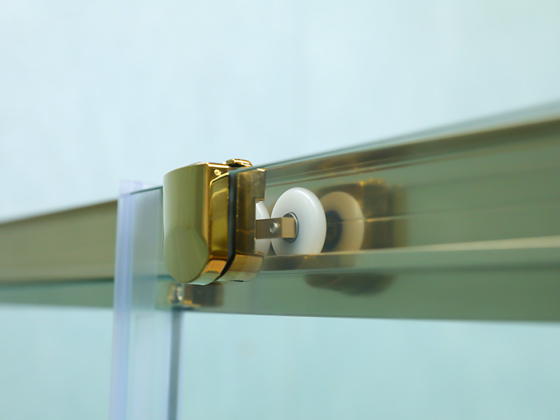 VIERKANTE verschuifbare douchewand, helder gehard glas met opdruk, goudkleurig aluminium profiel, handgreep met dubbele gaten, met lade VIERKANTE verschuifbare douchewand, helder gehard glas met opdruk, goudkleurig aluminium profiel, handgreep met dubbele gaten, met lade