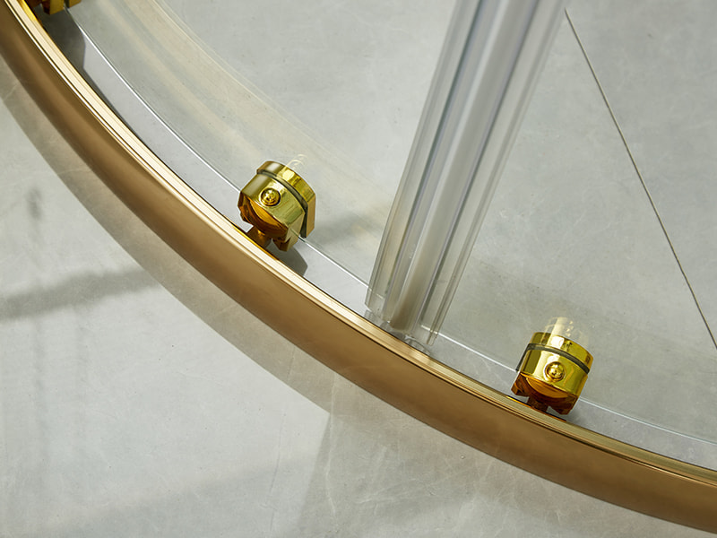 SE verschuifbare douchewand, helder gehard glas, goudkleurig aluminium profiel, handgreep met dubbele gaten, zonder lade SE verschuifbare douchewand, helder gehard glas, goudkleurig aluminium profiel, handgreep met dubbele gaten, zonder lade