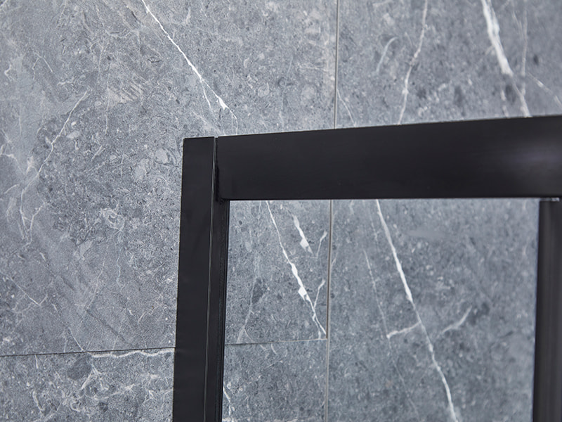 SE glazen schuifdeur voor douchewand, zwart aluminium profiel SE glazen schuifdeur voor douchewand, zwart aluminium profiel